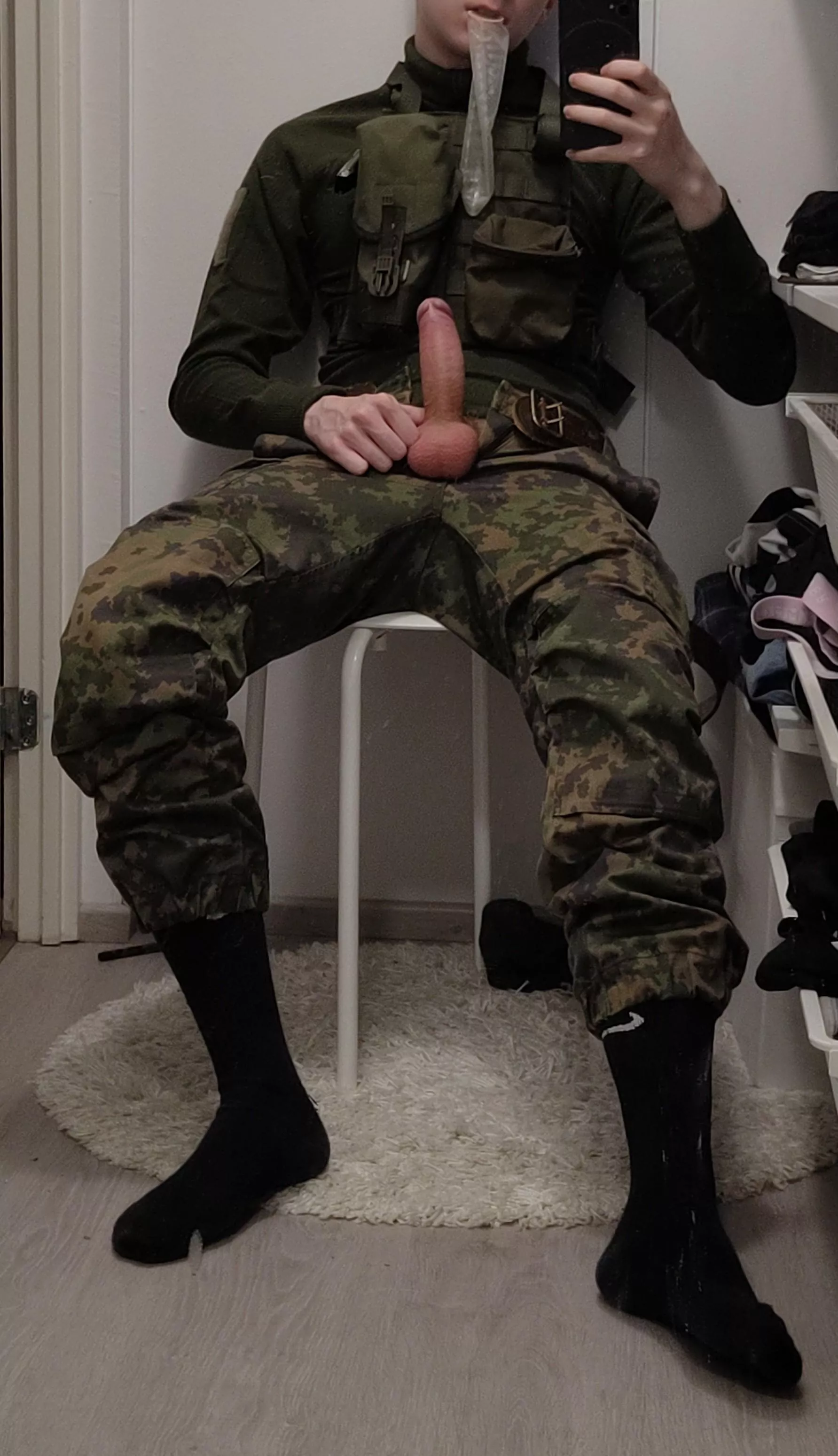 with or without the condom?😈🍆