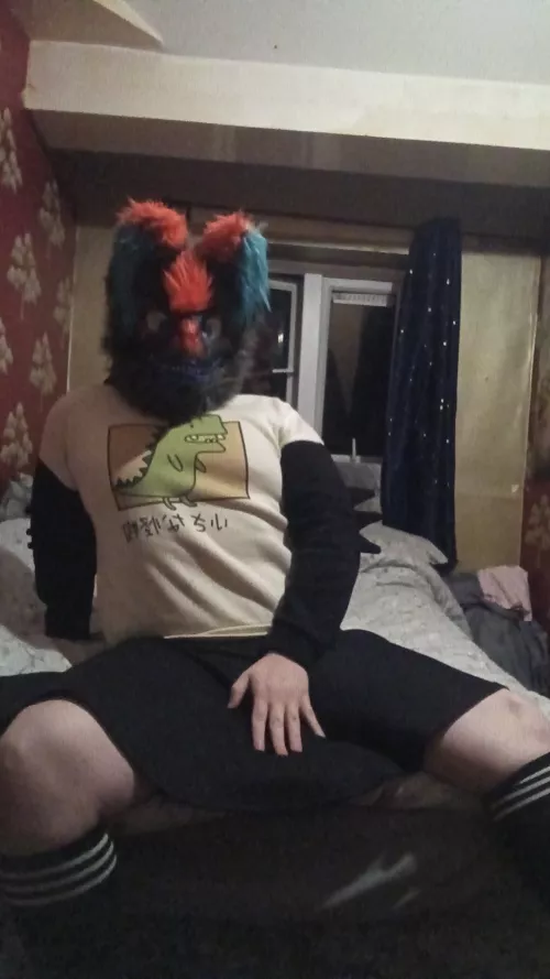 You should be here to worship me