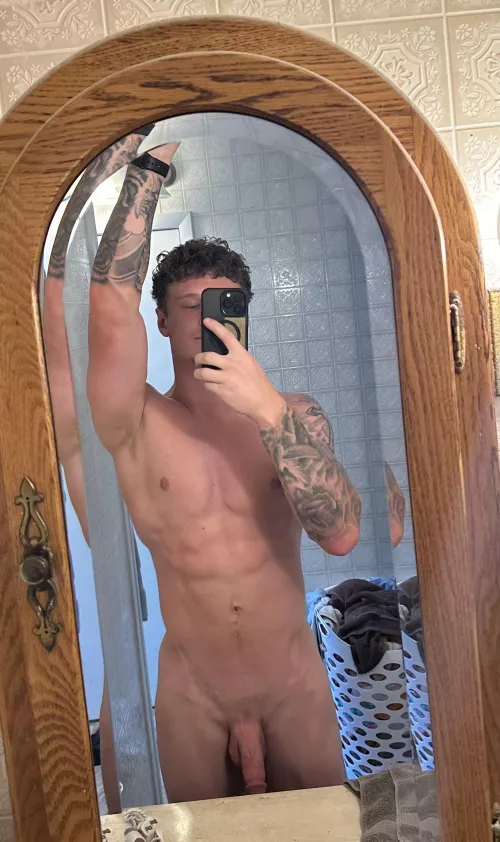 24 M. What do you ladies think?