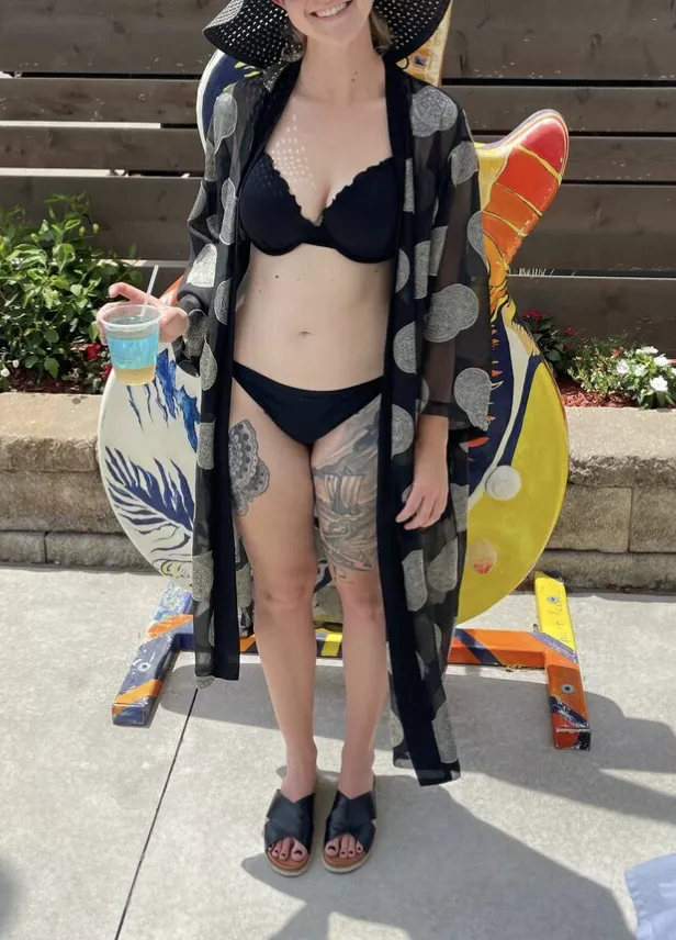 All black even in the summertime