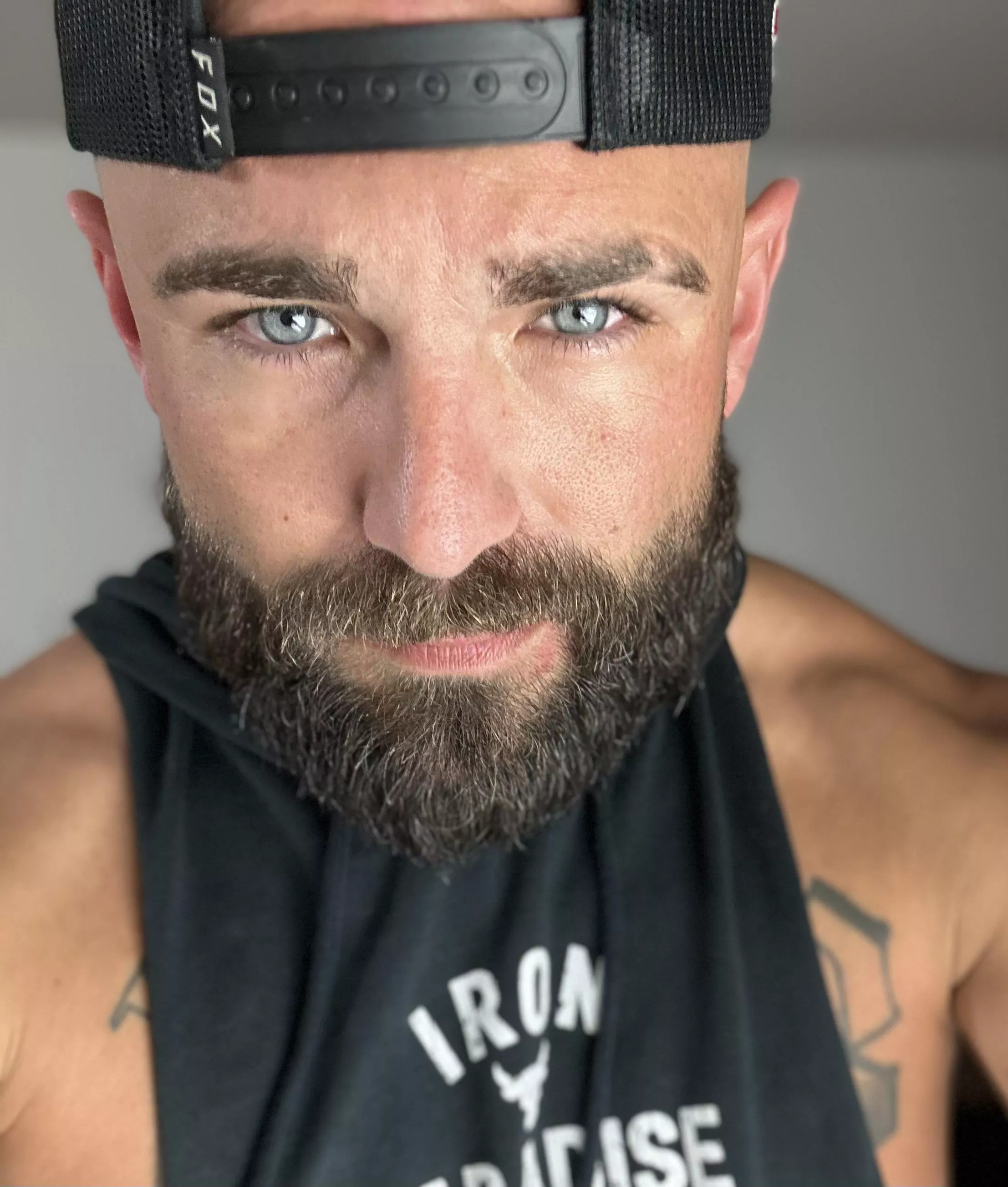 If you think I'm hot send a dm!