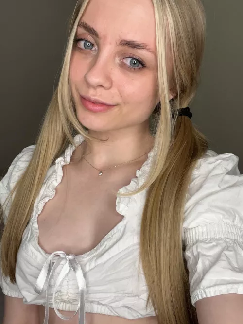 Let's turn up the heat, babe! Time for some sizzling fun!