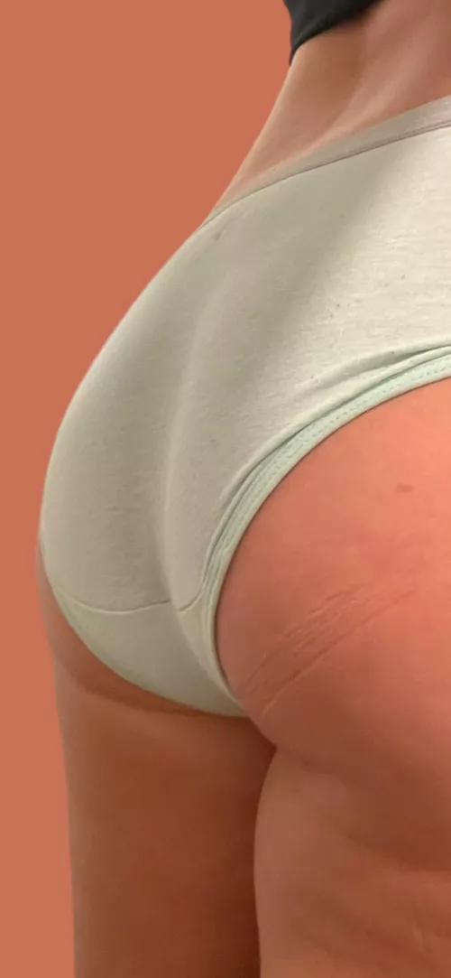 Love my granny panties 😍