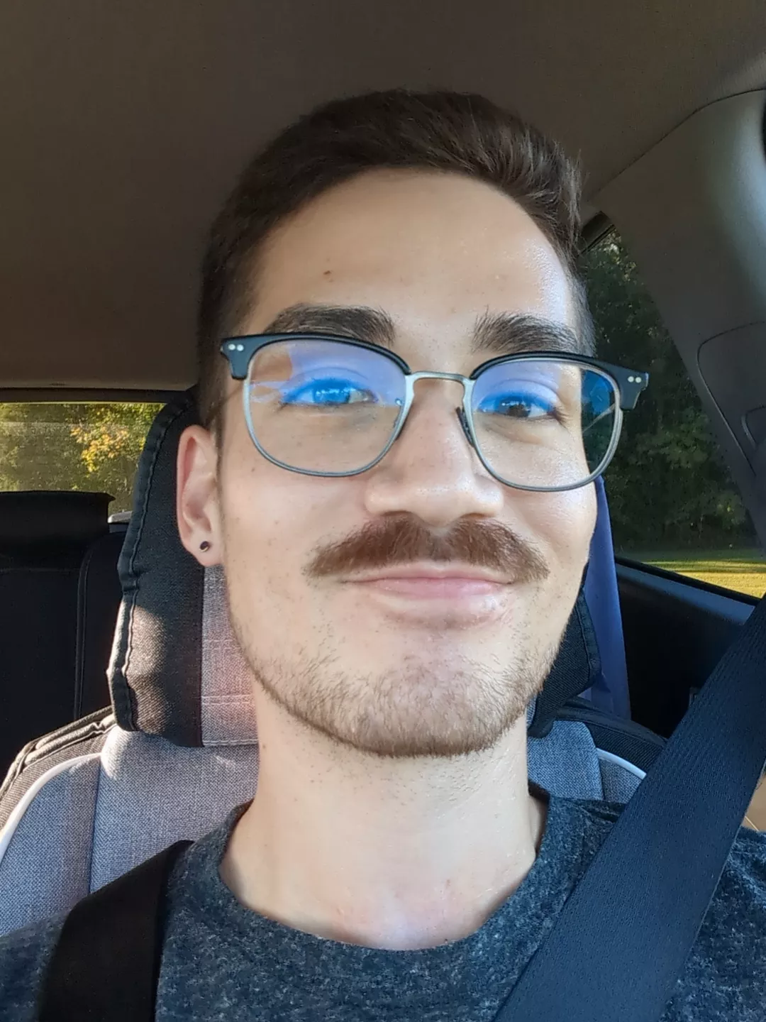 Maybe I won't delete this selfie this time 😅