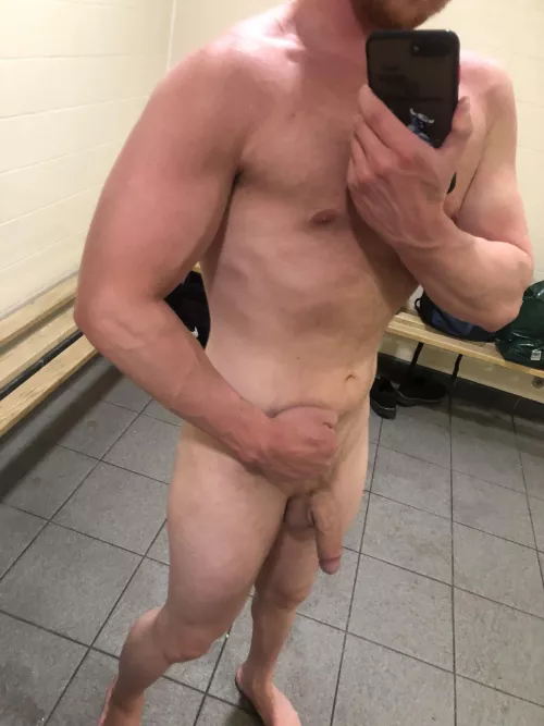 My balls ain’t gonna drain themselves beta 😂😈