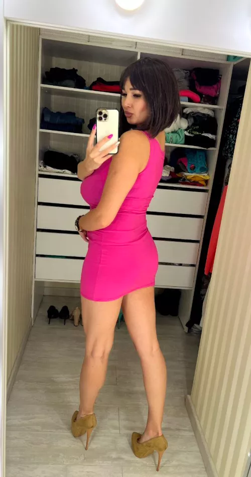 That pink dress is gorgeous