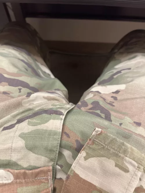 Horny af at work today 😭 -Hawai’i