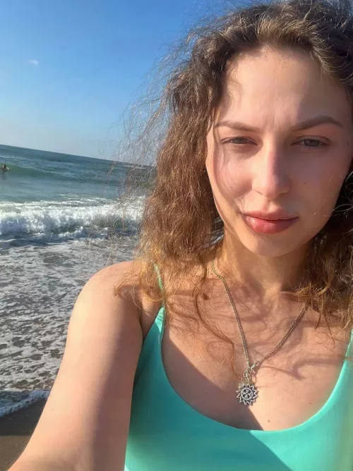 I hope you’re into big hips and small tits :)