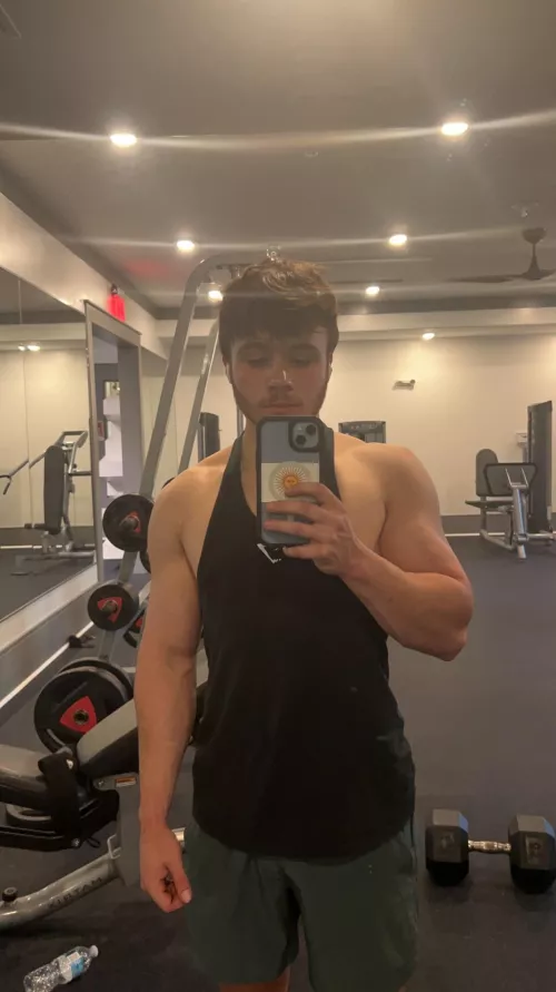 Need male validation 😣