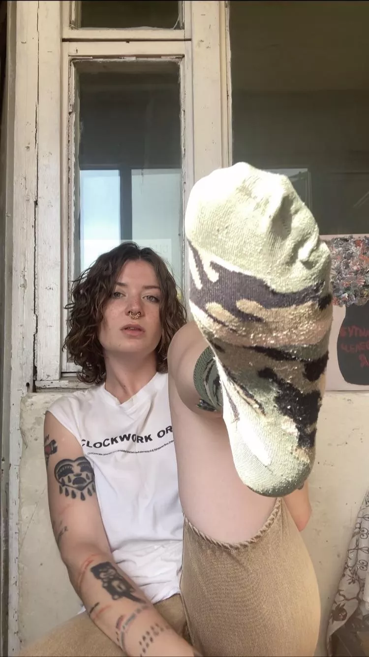 Need your help 🥺😏