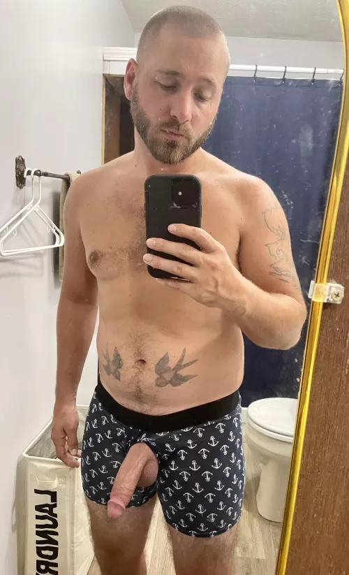 Peekaboo. PM’s welcome