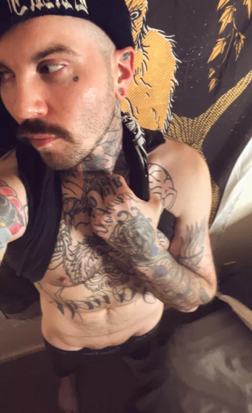 Single & not ready to mingle