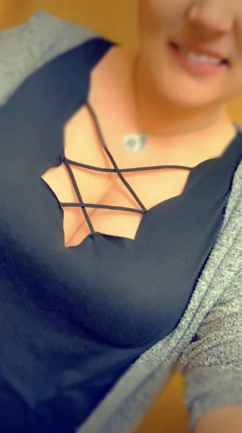 A little extra cleavage at work keeps the day interesting for everyone 😘