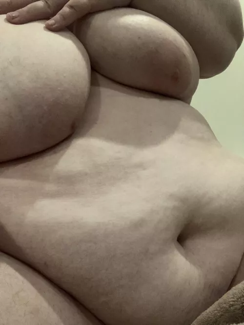 Big bellies are sexy