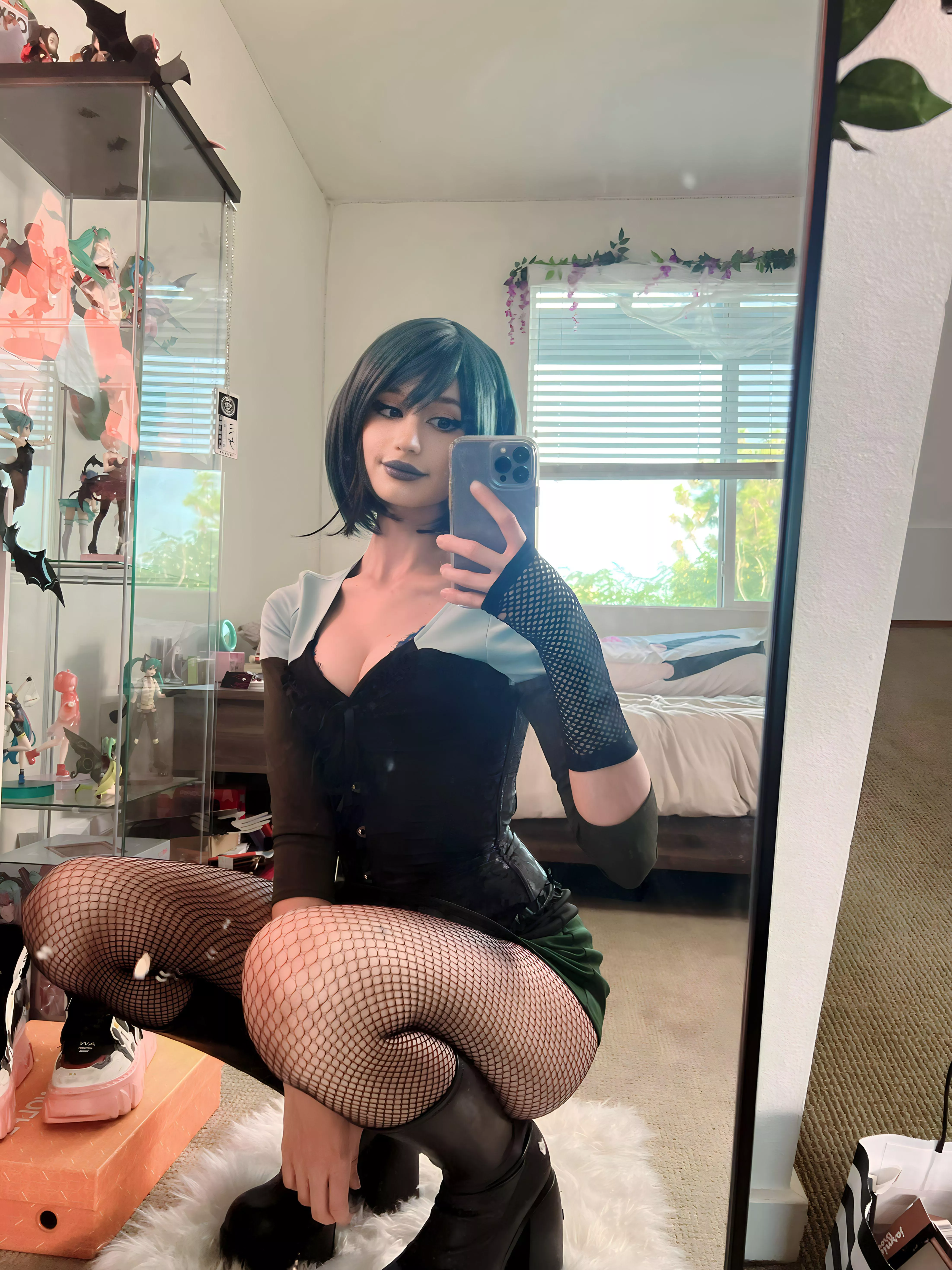 Gwen from TDI by Amiiinuu