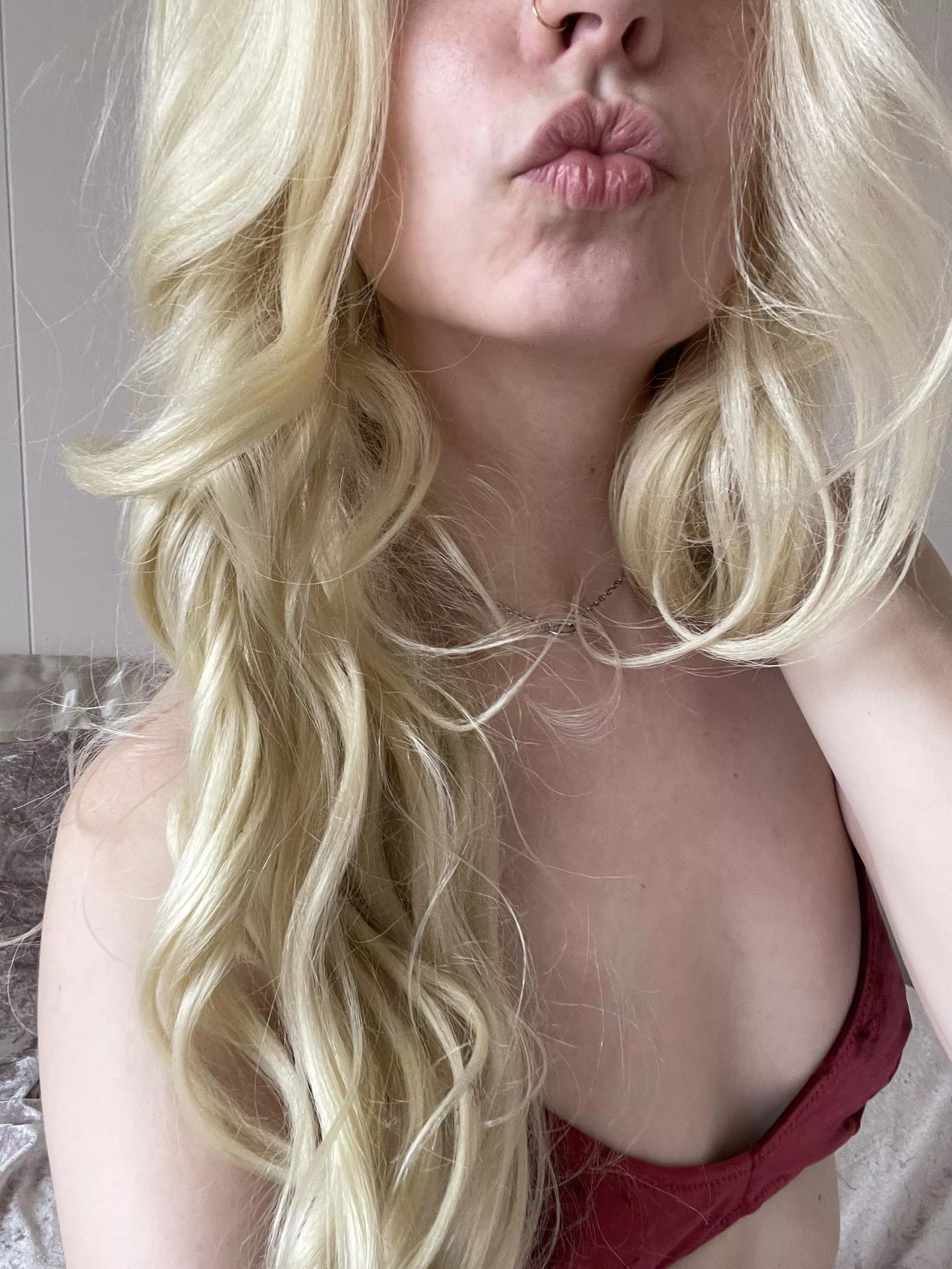 Let me be useful tonight Sir. 💋🤤