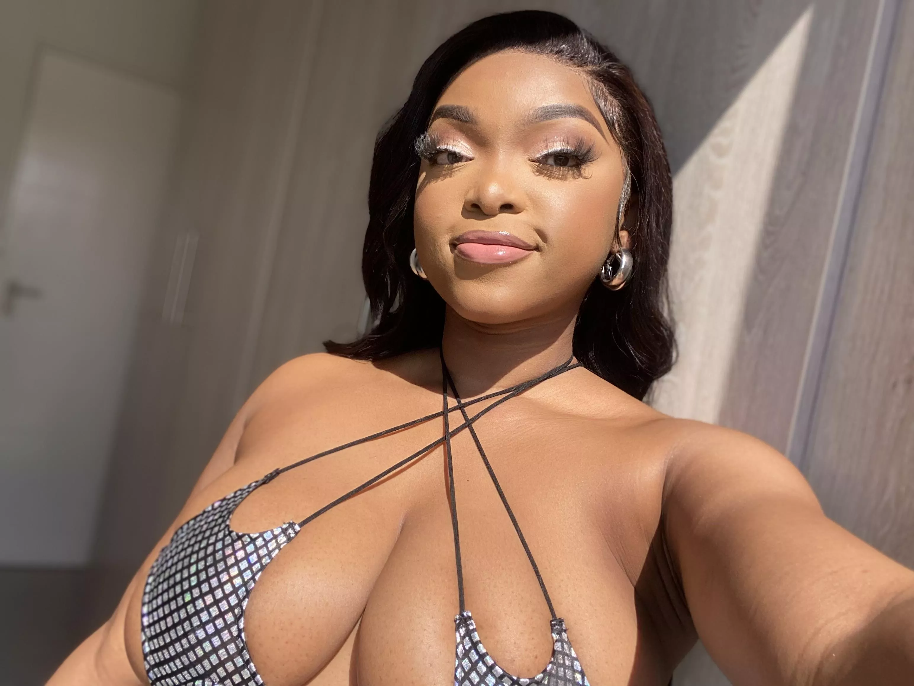 Let's do wild things together babe