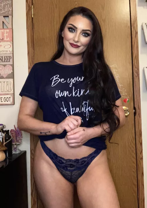 💙 Lmk all the naughty stuff you’re doing with my panties. I promise I’ll stay your sexy little secret 💙 [Selling][US]