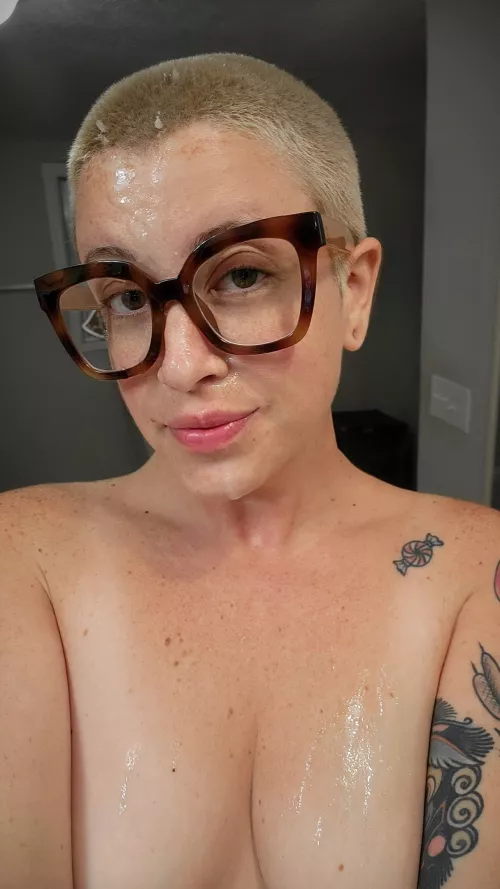 One man bukkake 🤤