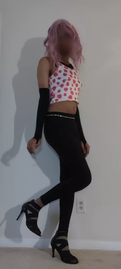 What kinky stuff would you do to me ? 🥺🤭