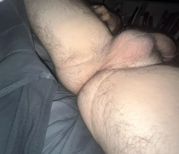 Who would like to fuck me?