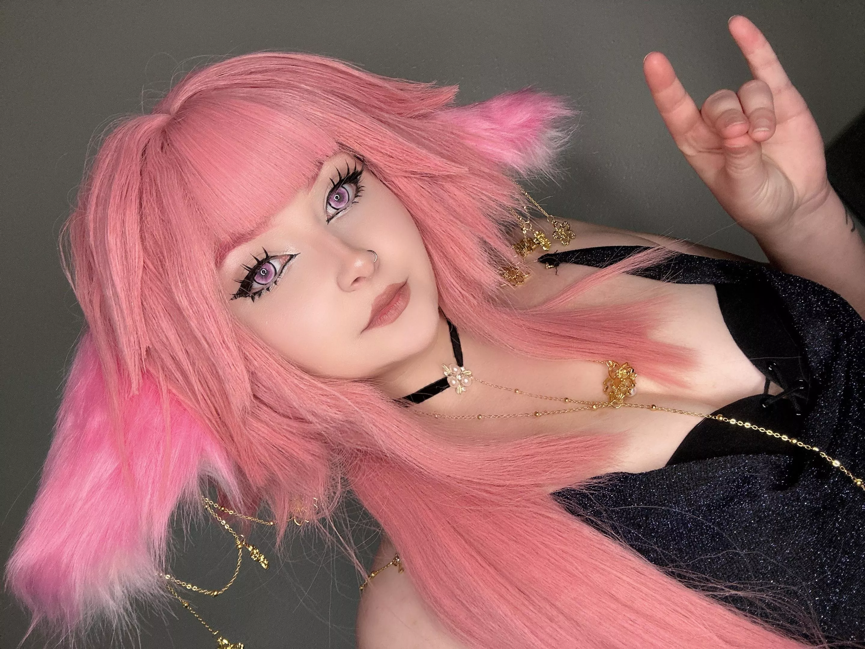 Morning. You look awfully drowsy, didn't you sleep well? Tsk-tsk, come on then, what is it? What mischief were you up to last night, hmm? Yae miko by Reiikochan 🩷