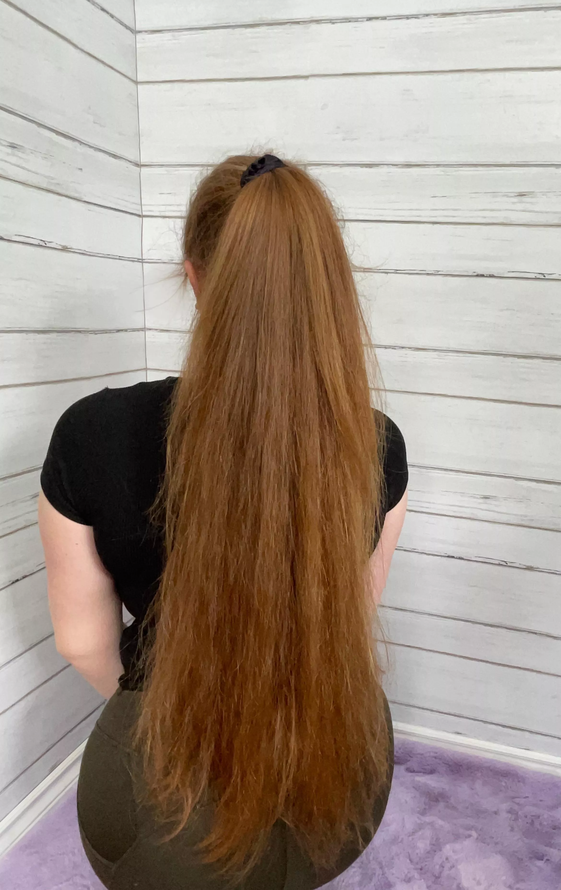 My ponytail is past my butt now 😍