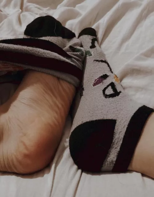 [selling] Get into the spooky season with a first week BOGO sale! These and more are available now-7th~ Selling panties/socks/bras and more~