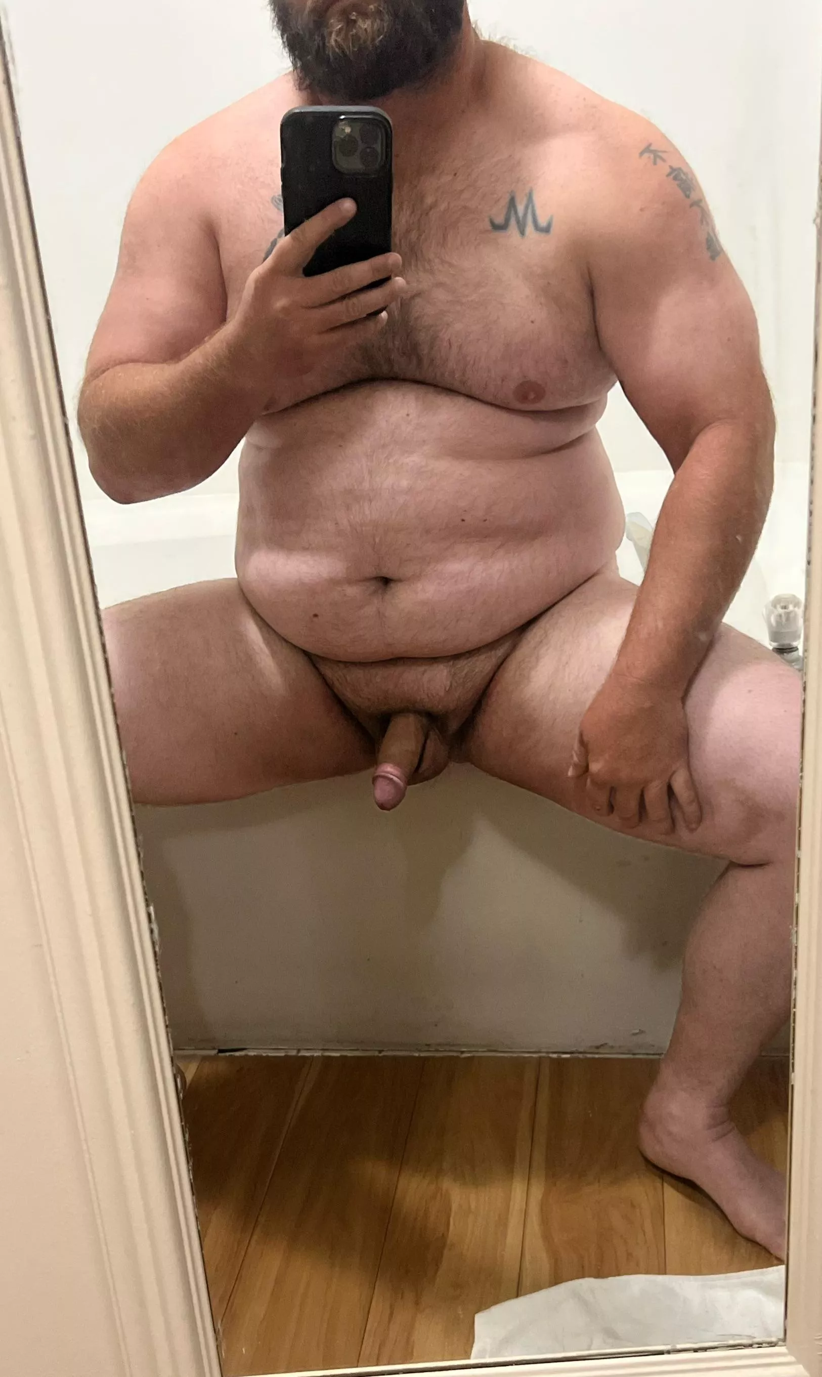 This dad bod will beat them cheeks in ;) just come give daddy a shot