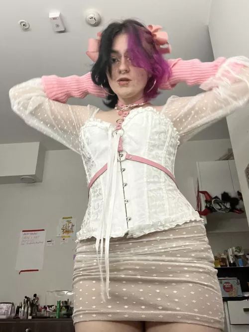 This dress makes me feel like a boy princess ♡