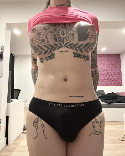 what do u prefer, my cock or tits? 🎀