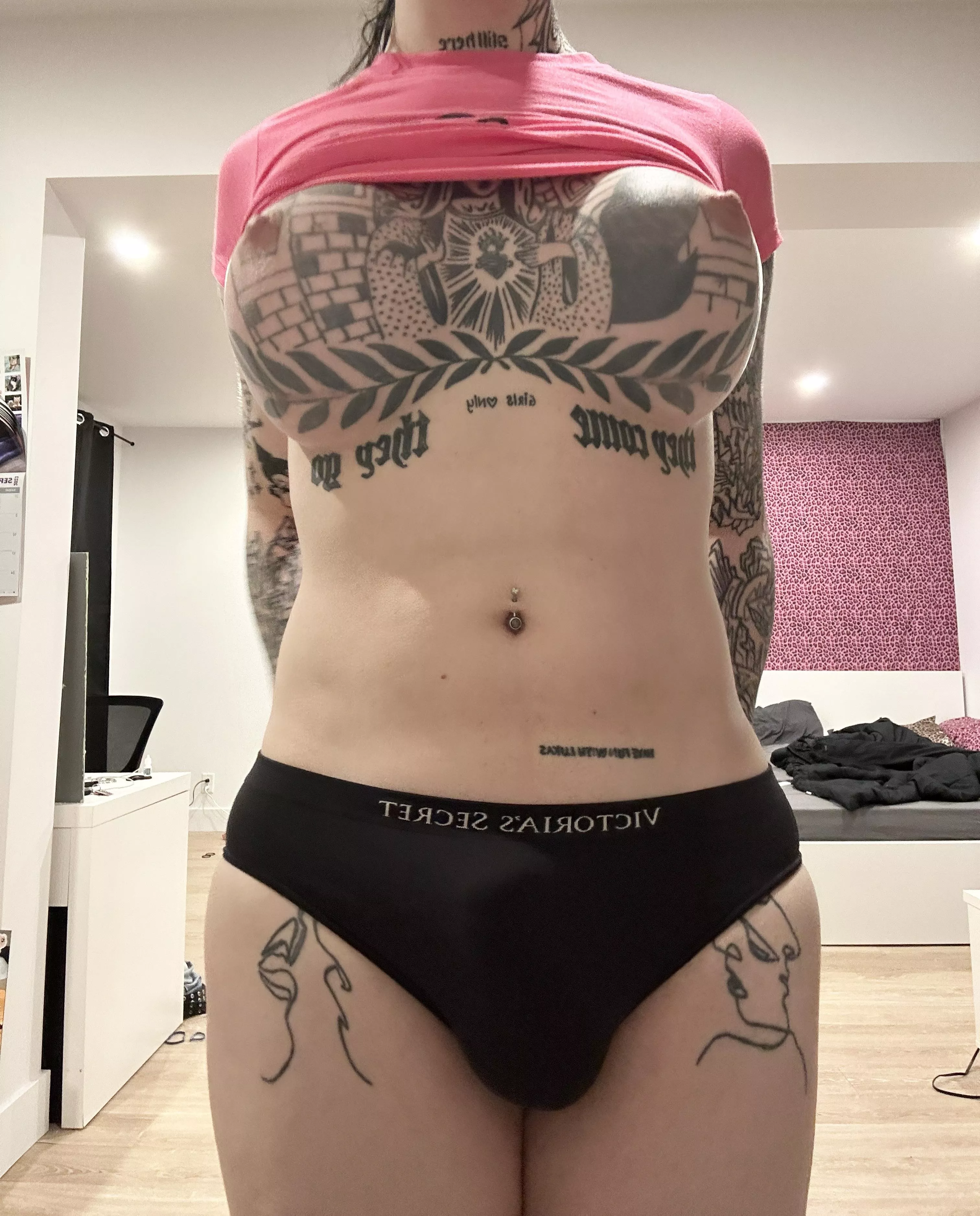 what do u prefer, my cock or tits? 🎀