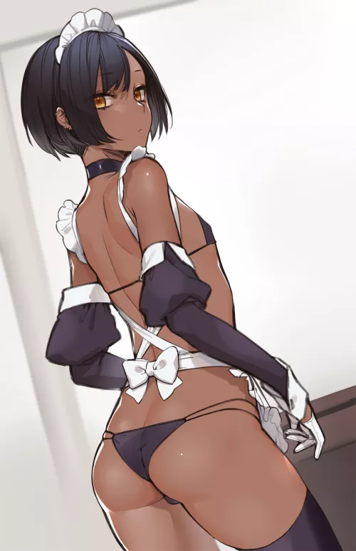 Bikini maid boi