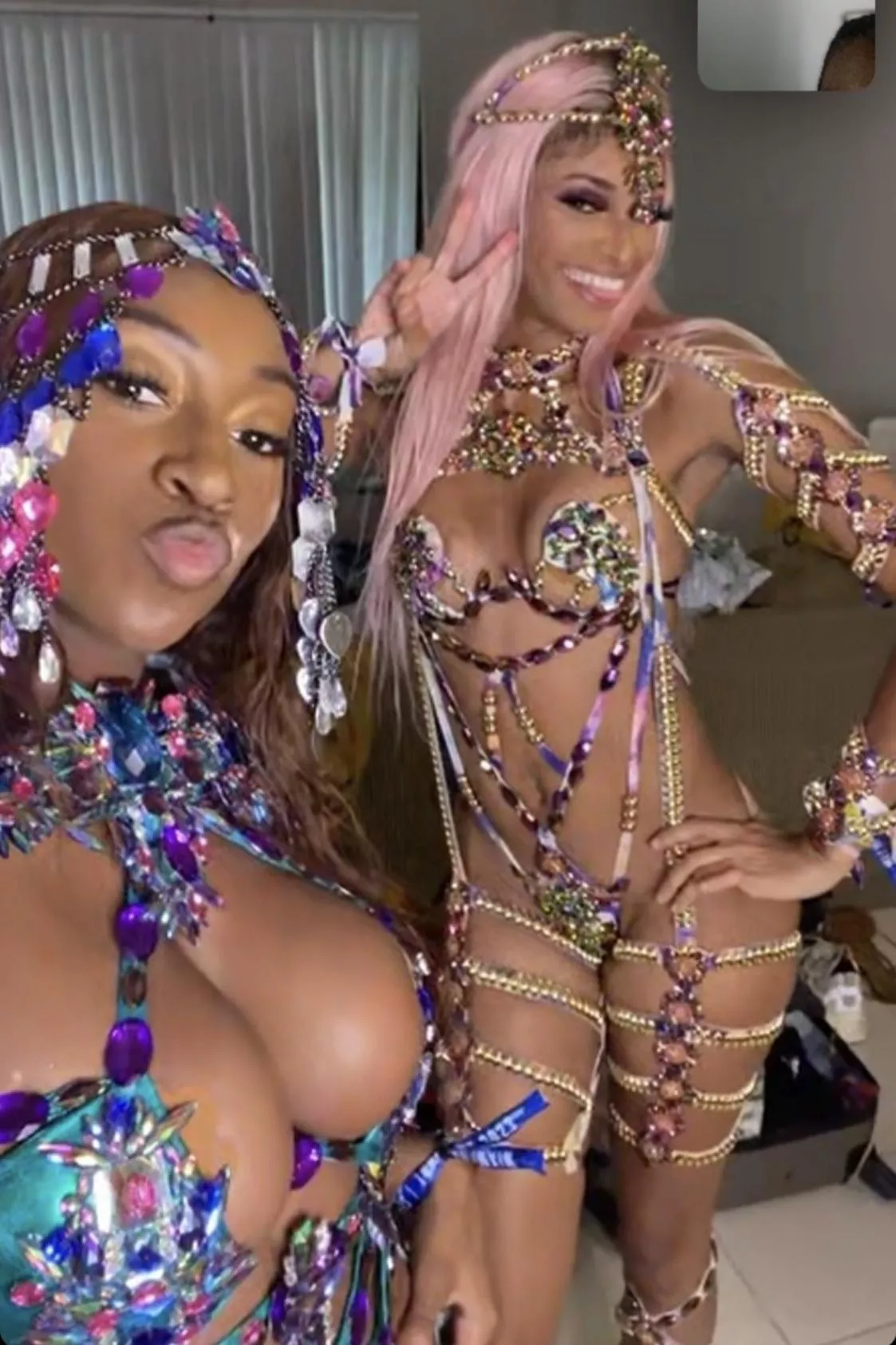 Carnaval baddies
