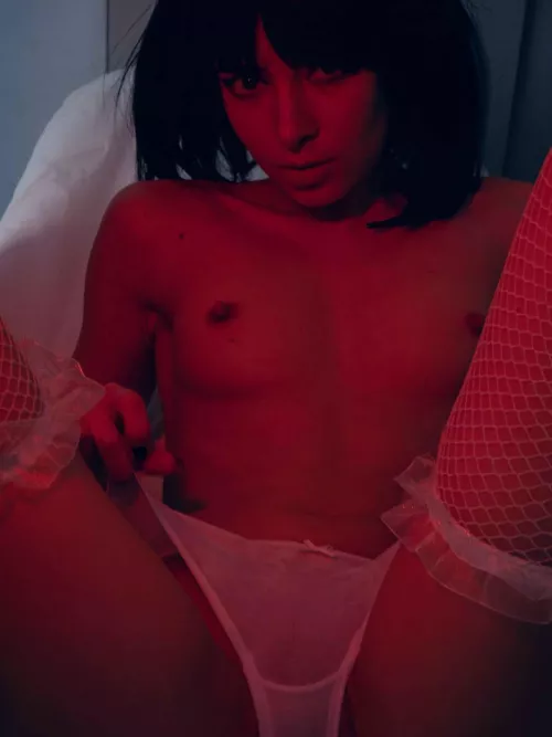 Do u like girls without bra?