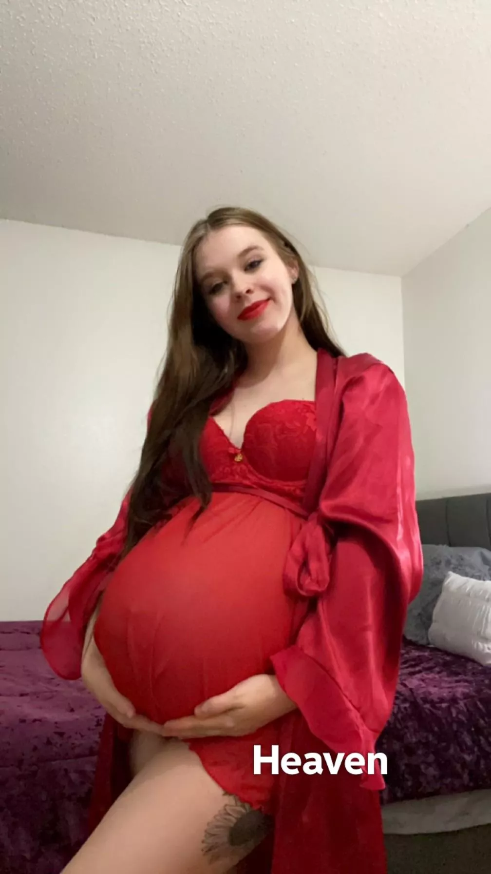 Do you want to see more of my pregnant body?