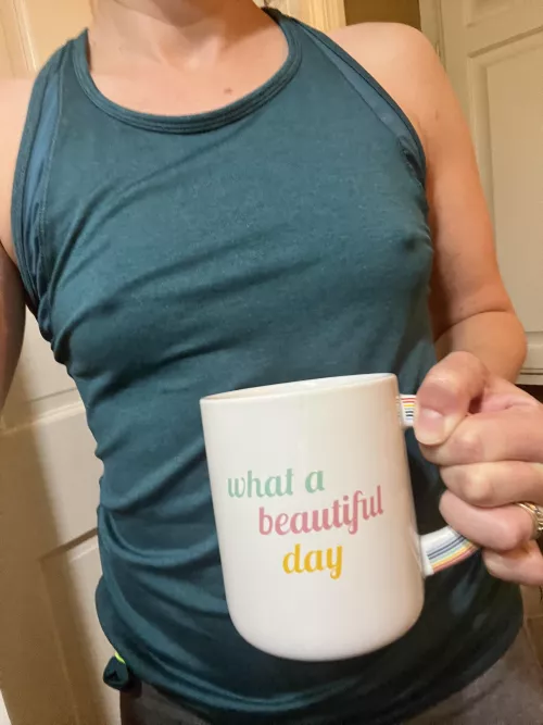 Have a beautiful day, coffee lovers! ☕️