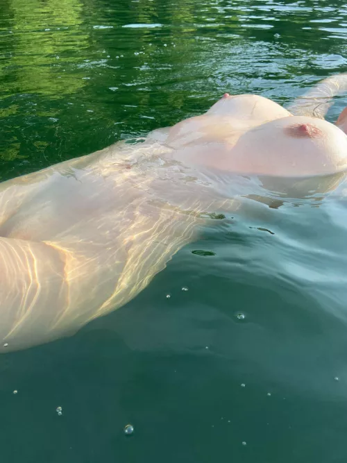 I don’t care who sees me