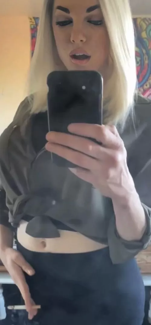 I love rubbing my cock while I smoke!