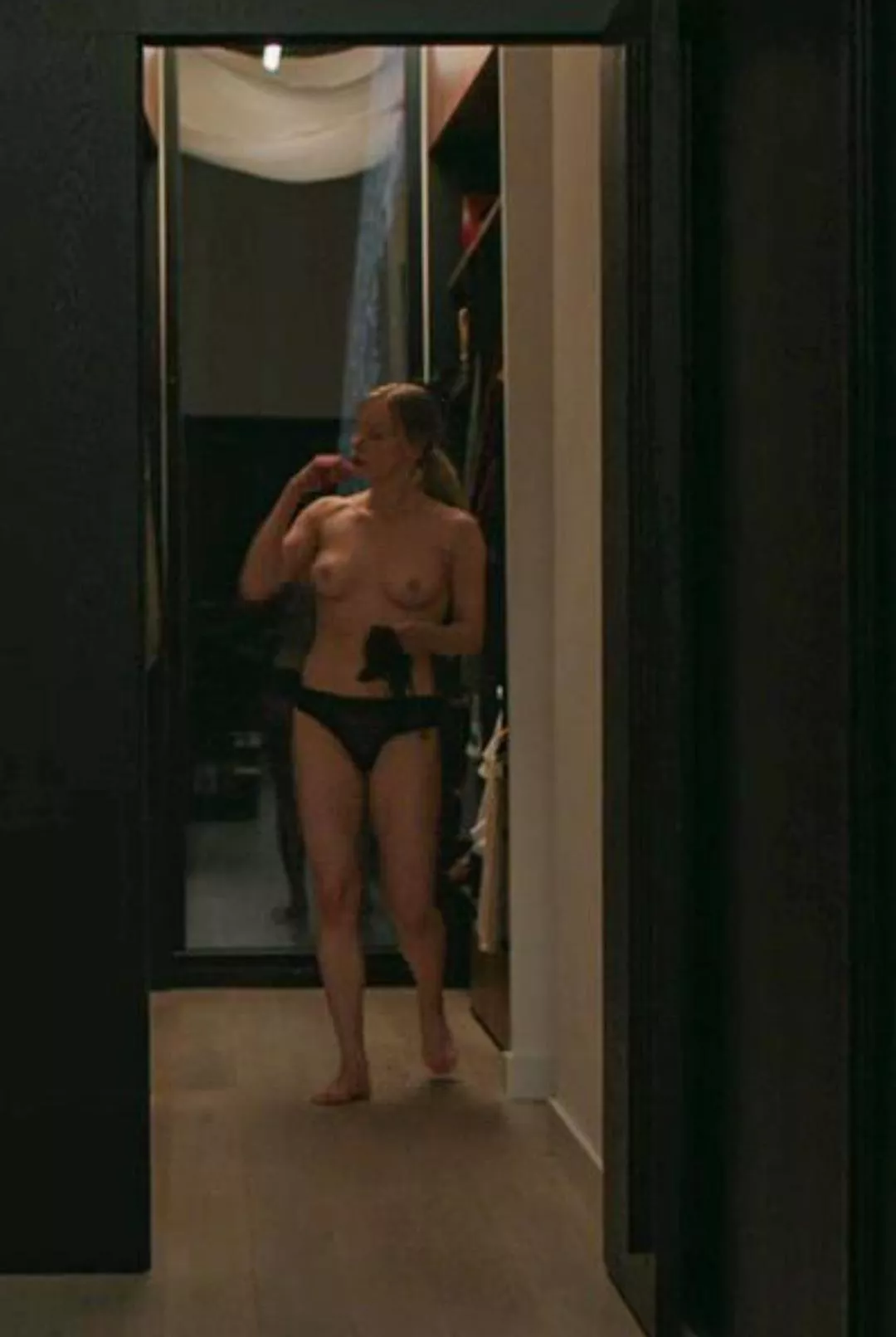 Jaune Kimmel in Deliver Us