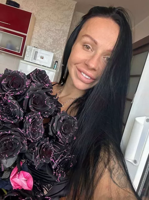 My sexy body is ready to play