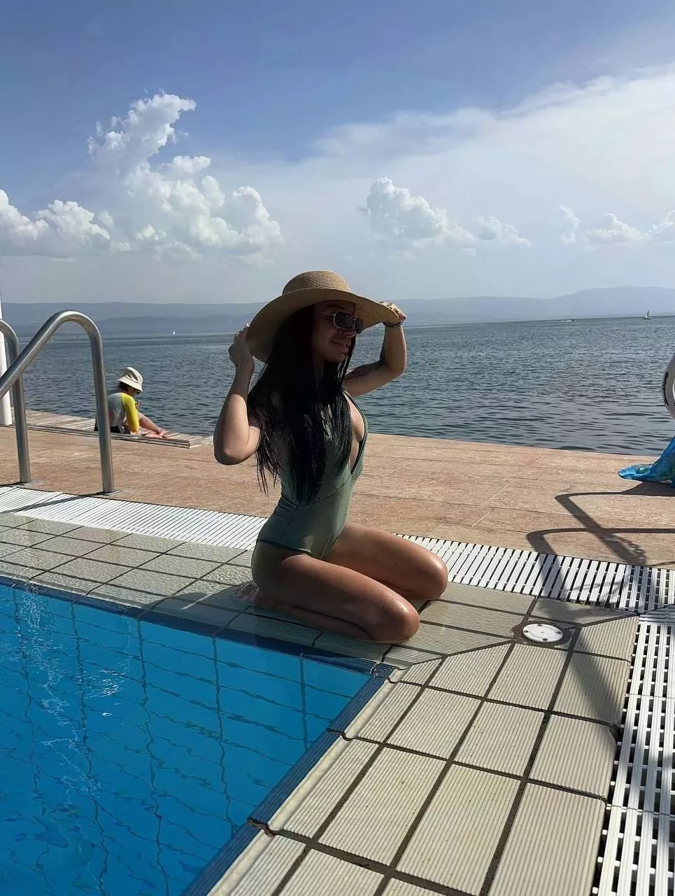 Students hiding their best bodies