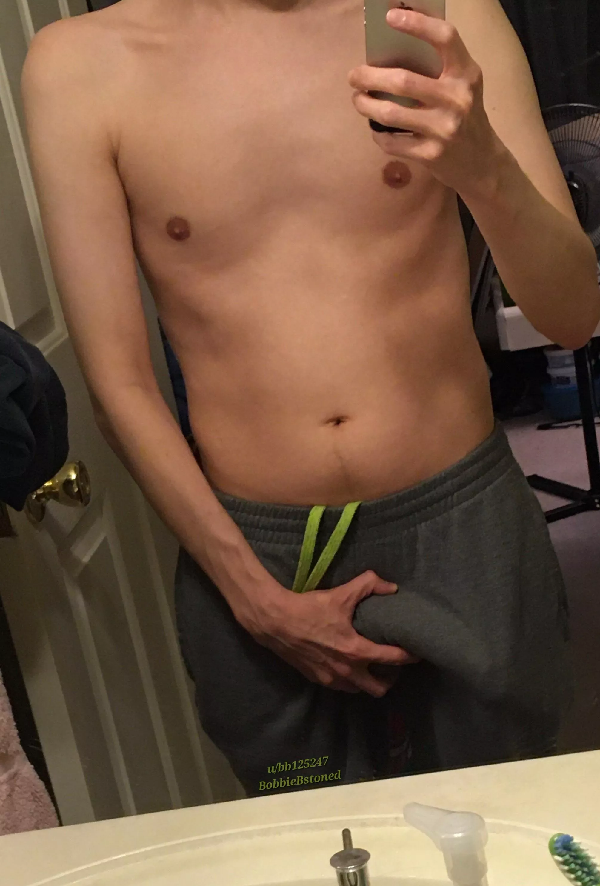 This is a hold up! Everybody on your knees!