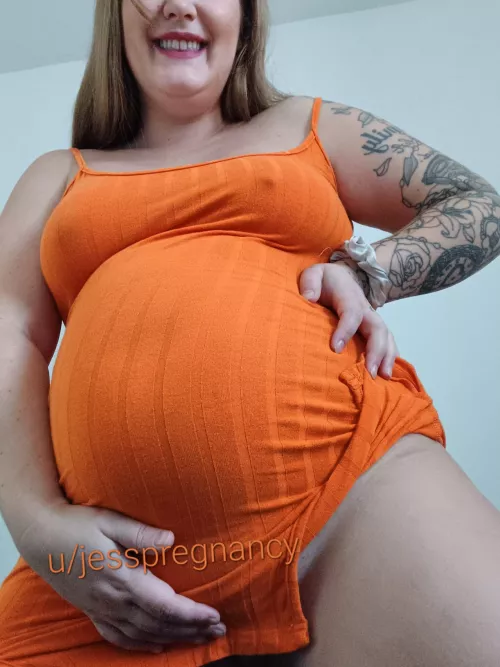 Who wants to see under my dress? 😈