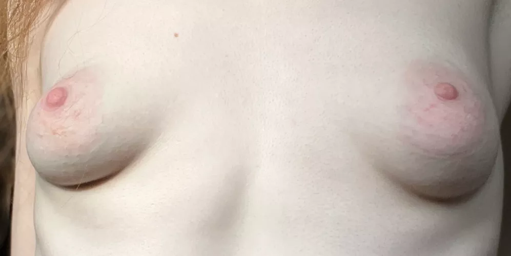 Although my boobs are small they have areolas 😏
