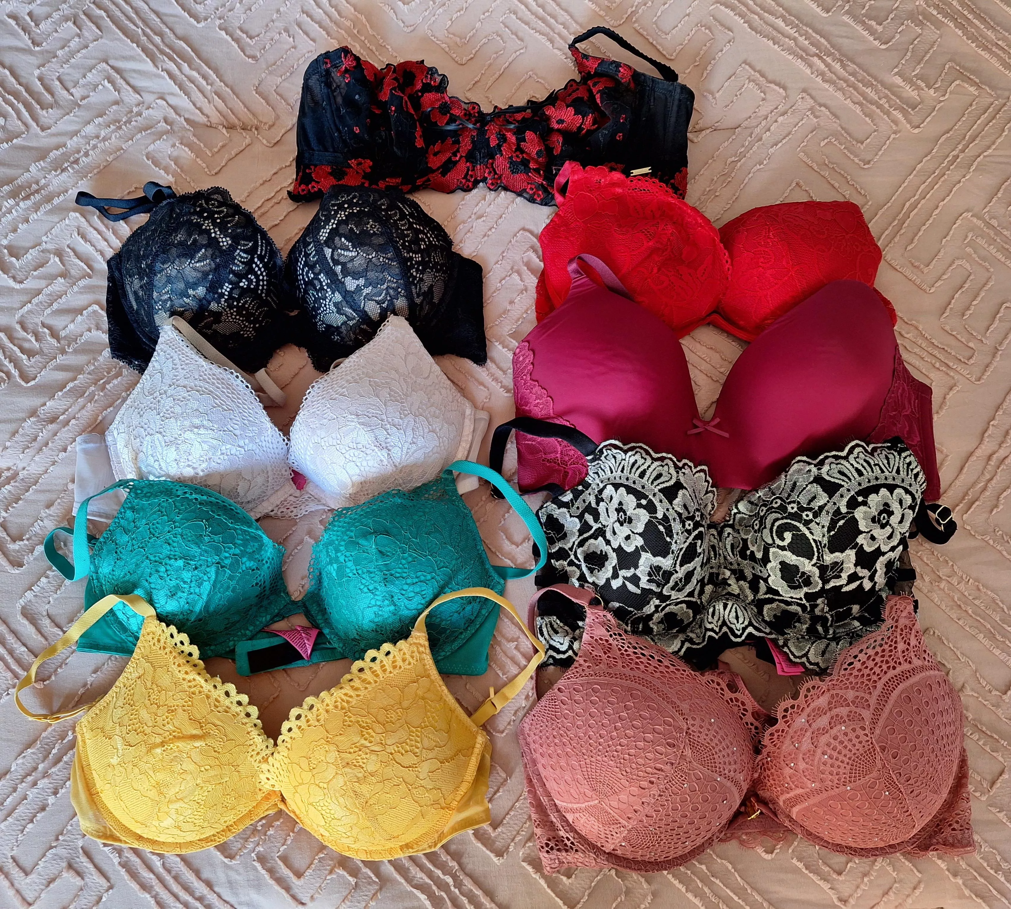 Bras needing good home! Buy one get any others half-price OR fill a shipping box for only $80! All bras include 24 hour wear and photo of me with extra add-ons available. Some have matching panties too! Please help a girl out and empty my drawer ASAP [Se