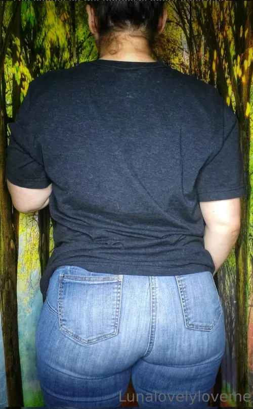 Casual but the jeans make it sexy