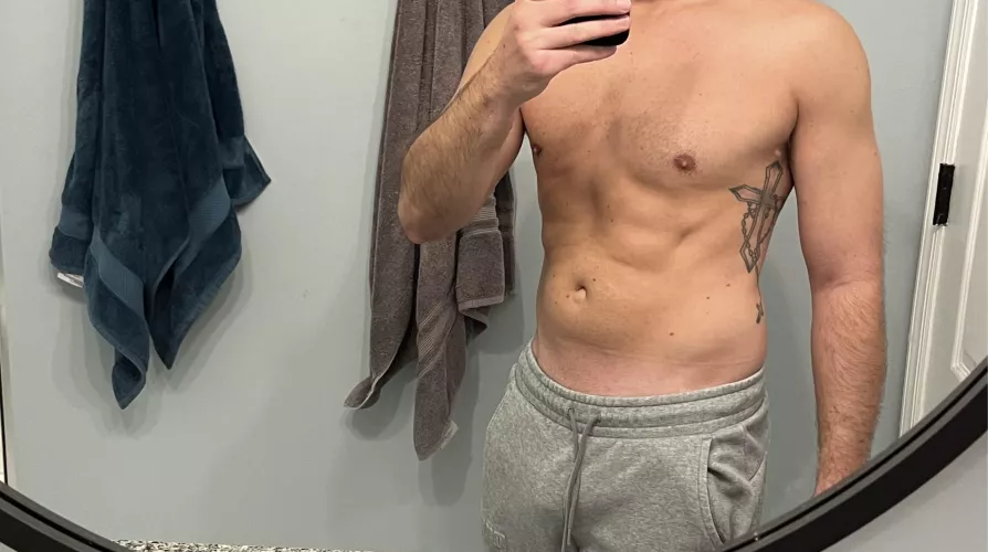 Happy titty (pec) Tuesday 💪