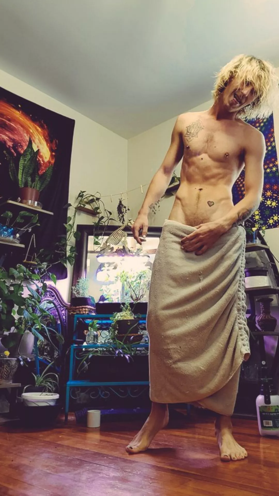 If i take care of this many plants 🪴 imagine how ill take care of you 😏