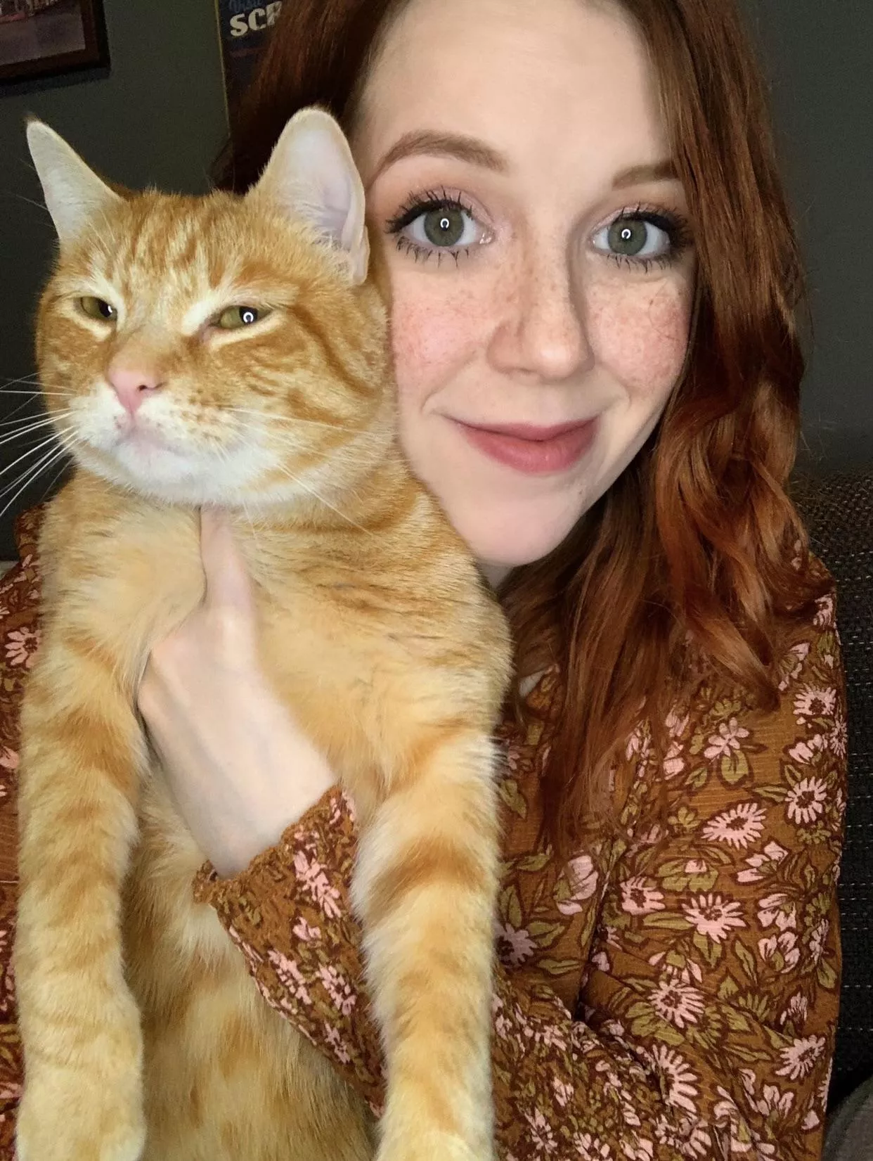 Just wondering when the right time is to tell him about all of my cats… [F] 🤣